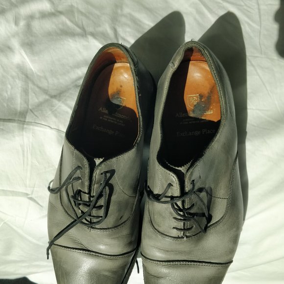 Allen Edmonds Gray Rutledge Cap Toe Shoe -- Size 9 EEE (wide)